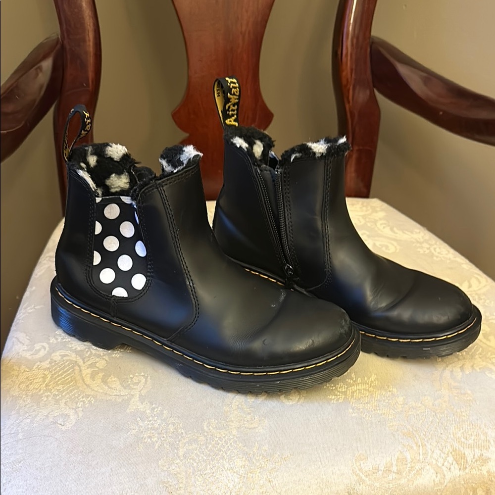 Dr. Martens Air Wair 2976 Leonore leather Chelsea boots EUC